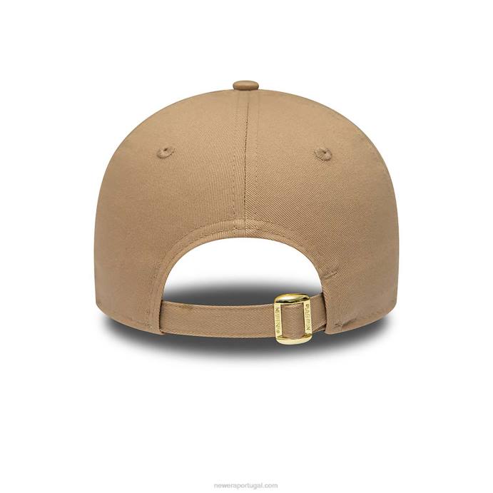 FFTN1551 New Era Boné feminino New York Yankees com logo metálico marrom 9forty ajustável
