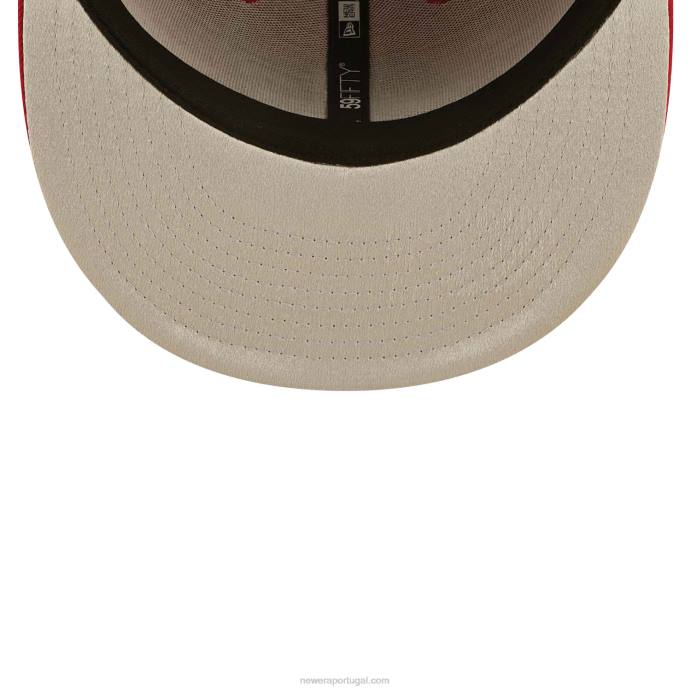 FFTN362 New Era Tampa Bay Buccaneers X Alpha Industries Red 59Fifty Boné Ajustado