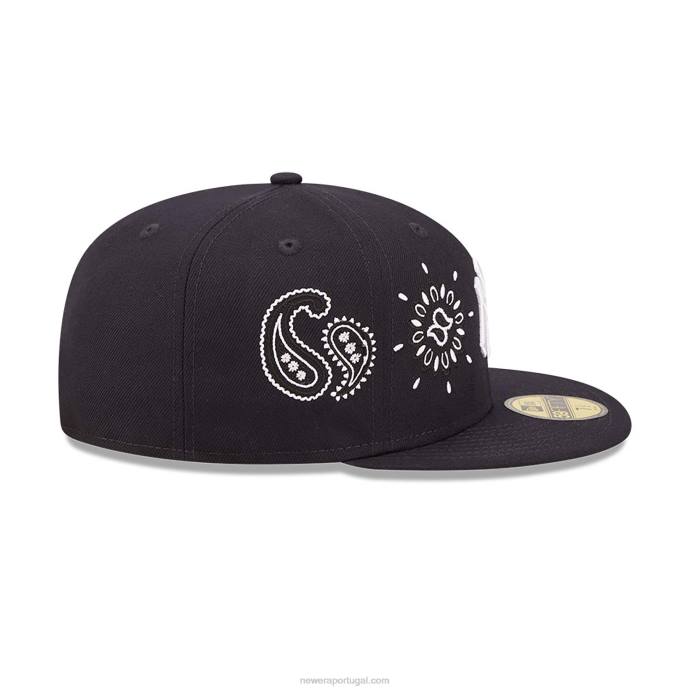 FFTN376 New Era New York Yankees MLB All Over Print Paisley Black Boné 59 Fifty