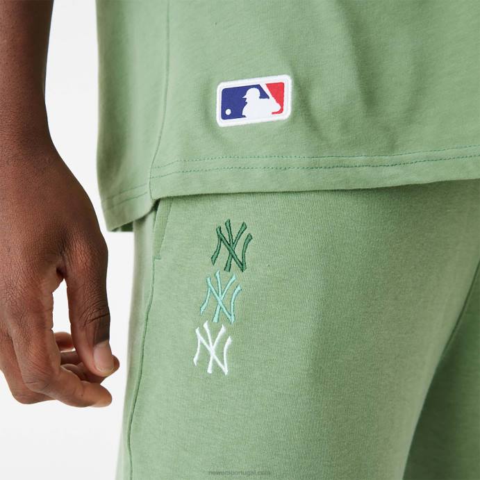 FFTN2587 New Era calça jogger verde com logo empilhado new york yankees mlb