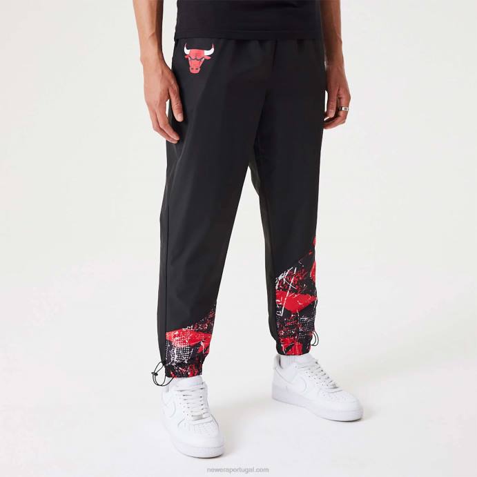 FFTN2593 New Era chicago bulls nba all over print panel black joggers