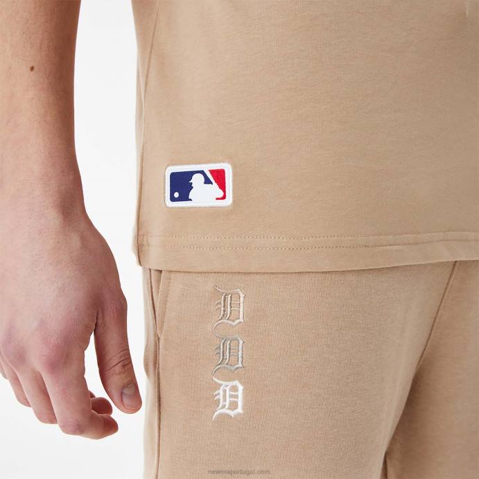 FFTN2840 New Era camiseta oversized marrom com logo empilhado detroit tigers mlb