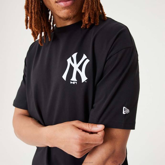 FFTN2913 New Era t-shirt oversized preta com estampa floral new york yankees mlb