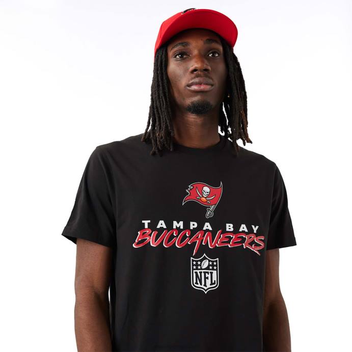 FFTN2921 New Era camiseta preta tampa bay buccaneers nfl script