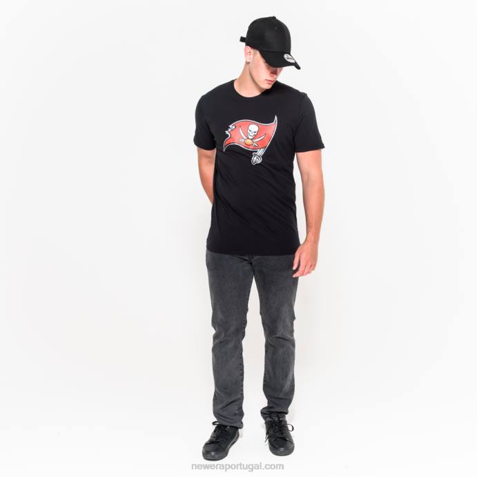 FFTN2924 New Era Tampa Bay Buccaneers Camiseta preta com logo da equipe