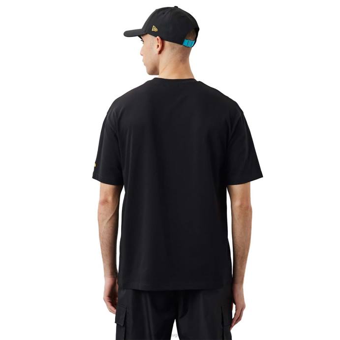 FFTN2948 New Era camiseta oversized preta com remendo de borracha