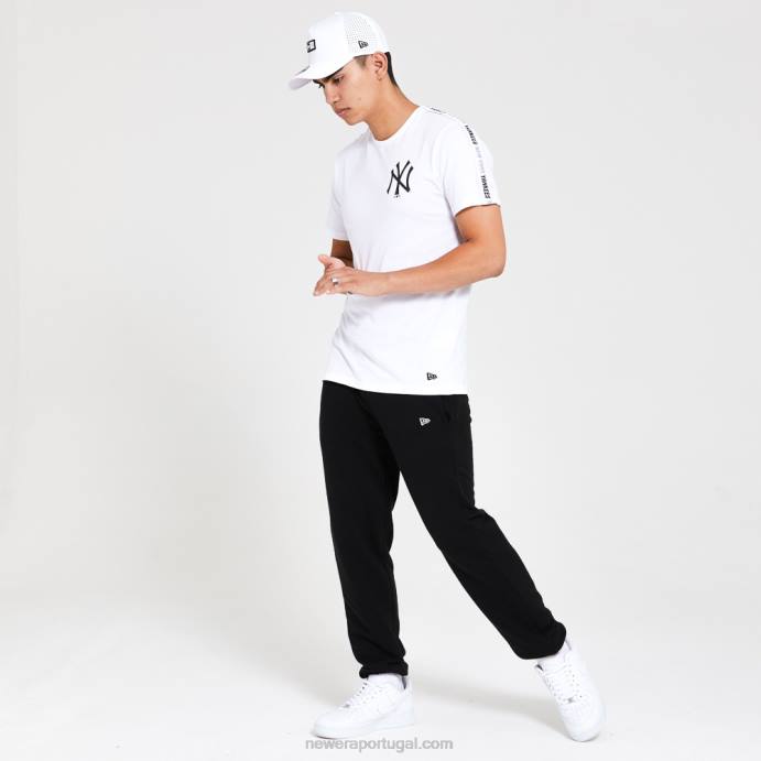 FFTN3035 New Era t-shirt branca com fita adesiva na manga dos new york yankees