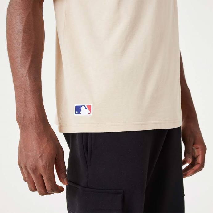 FFTN3054 New Era t-shirt oversized bege claro essencial new york yankees mlb league