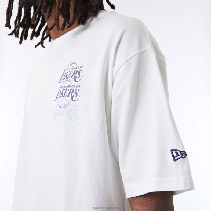 FFTN3075 New Era la lakers nba camiseta oversized branca empilhada