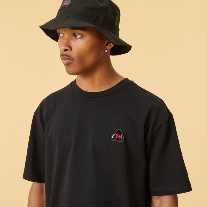 FFTN3104 New Era camiseta oversized preta gráfica