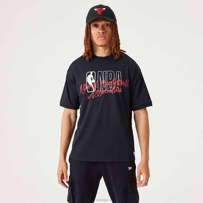 FFTN3163 New Era camiseta oversized preta com logo da nba