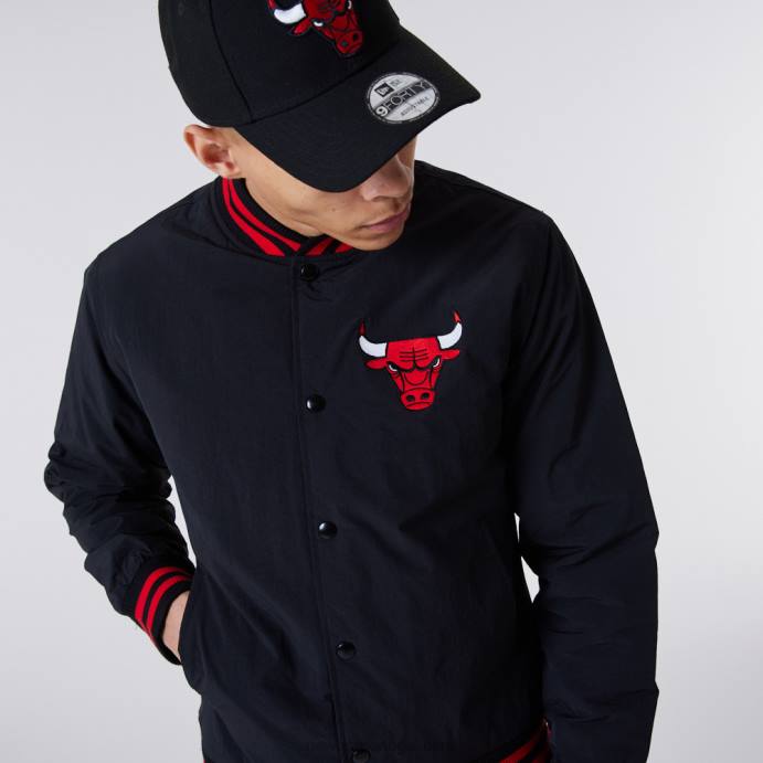FFTN2561 New Era Chicago Bulls Jaqueta bomber preta com logo