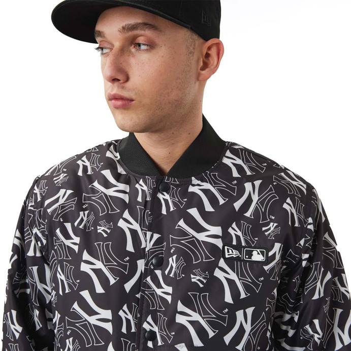 FFTN2583 New Era New York Yankees Jaqueta bomber preta com estampa de logo