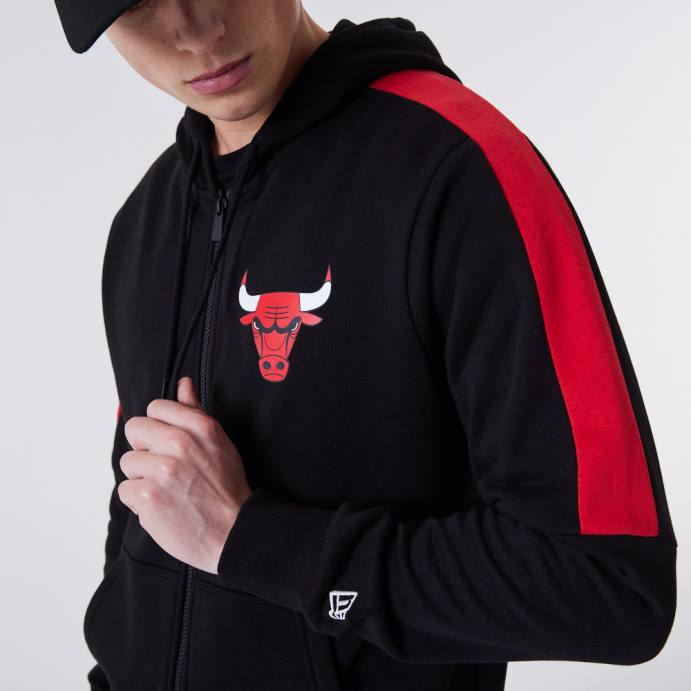 FFTN2658 New Era chicago bulls moletom preto com detalhe de painel de zíper