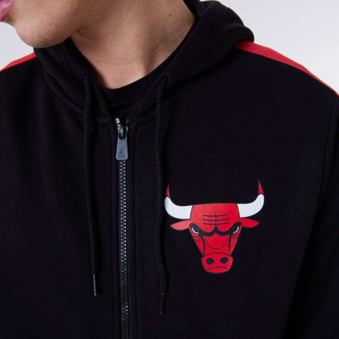 FFTN2658 New Era chicago bulls moletom preto com detalhe de painel de zíper