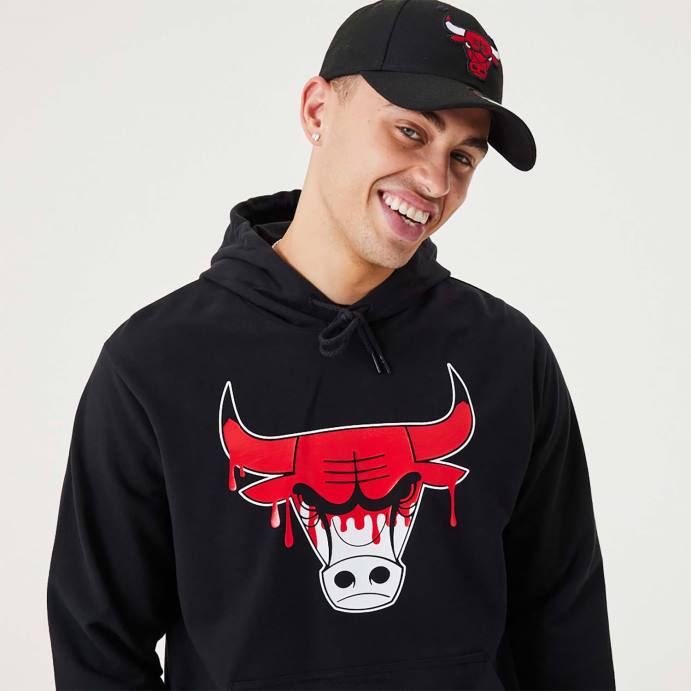 FFTN2673 New Era moletom com capuz preto chicago bulls nba drip logo