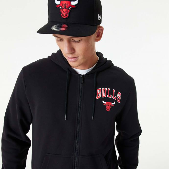 FFTN2680 New Era chicago bulls nba essentials moletom preto com zíper completo