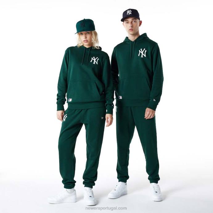 FFTN2769 New Era New York Yankees Essentials moletom verde escuro