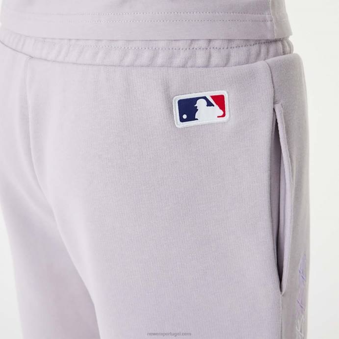 FFTN2631 New Era short roxo com logo empilhado new york yankees mlb