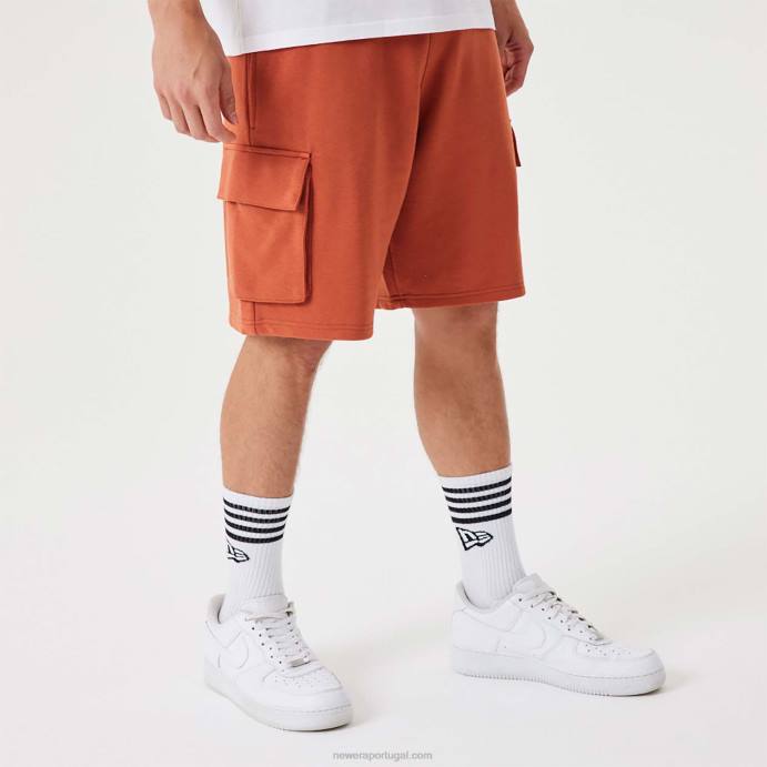 FFTN2649 New Era shorts cargo marrom médio essencial